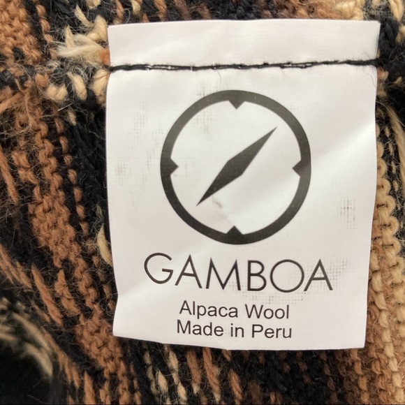 Alpaca Wool Poncho Made in Peru One Size Fits Most - Picture 5 of 5